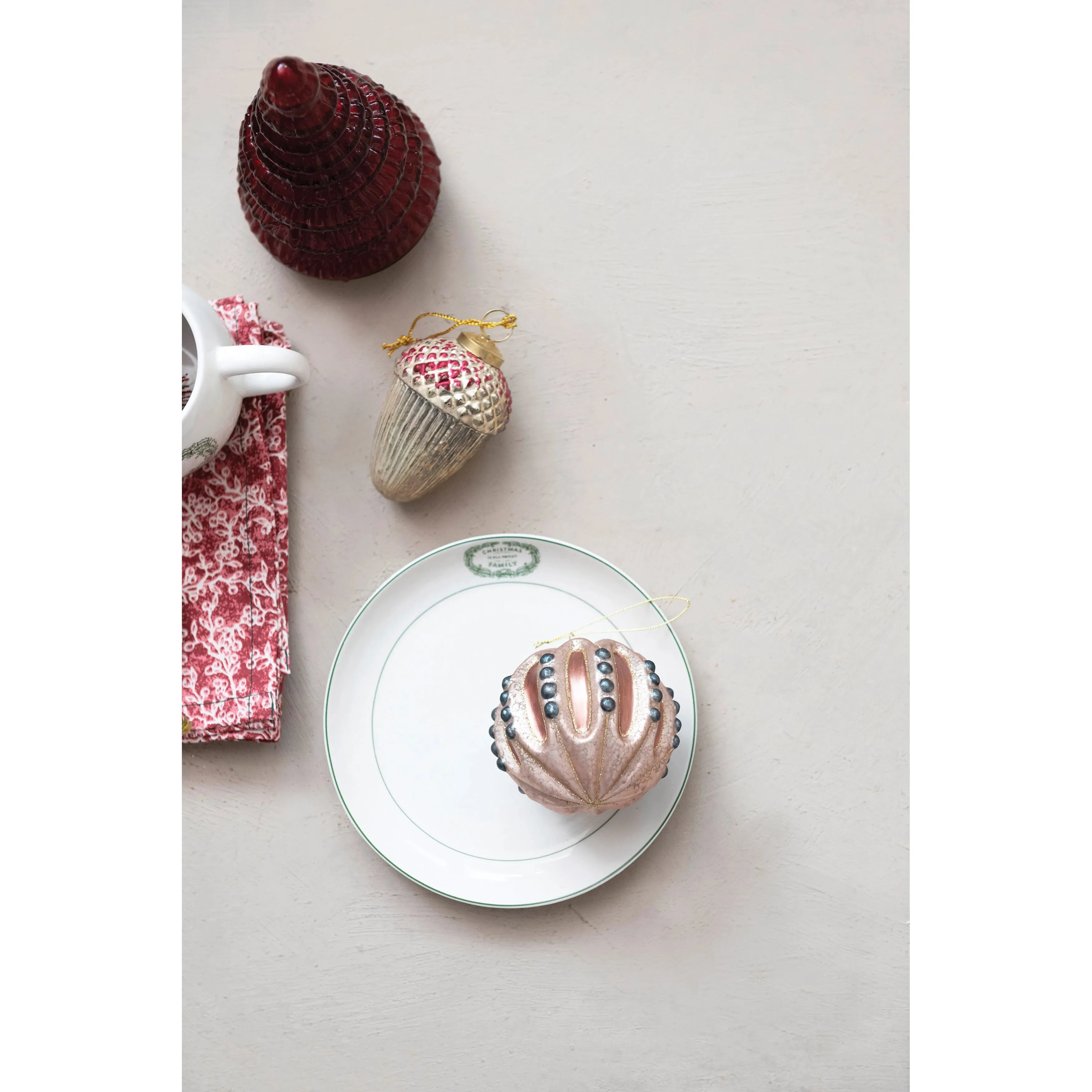 8" HOLIDAY PLATE WITH SAYING