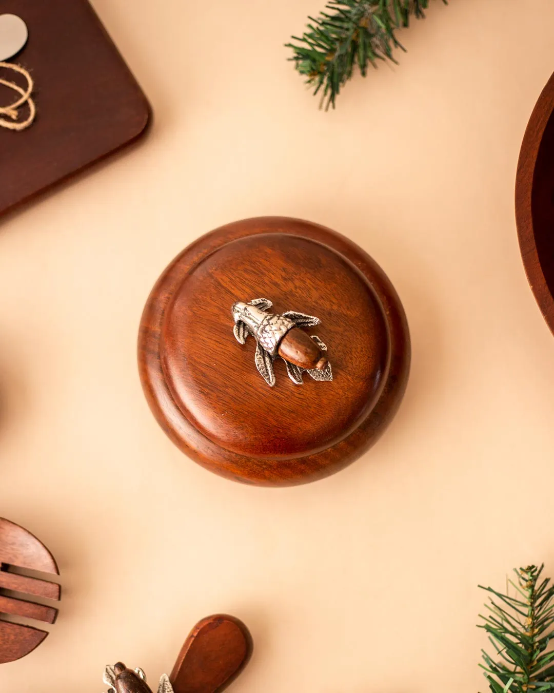 Acorn Bowl with Lid