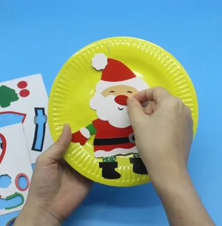 DIY Christmas Paper Plates