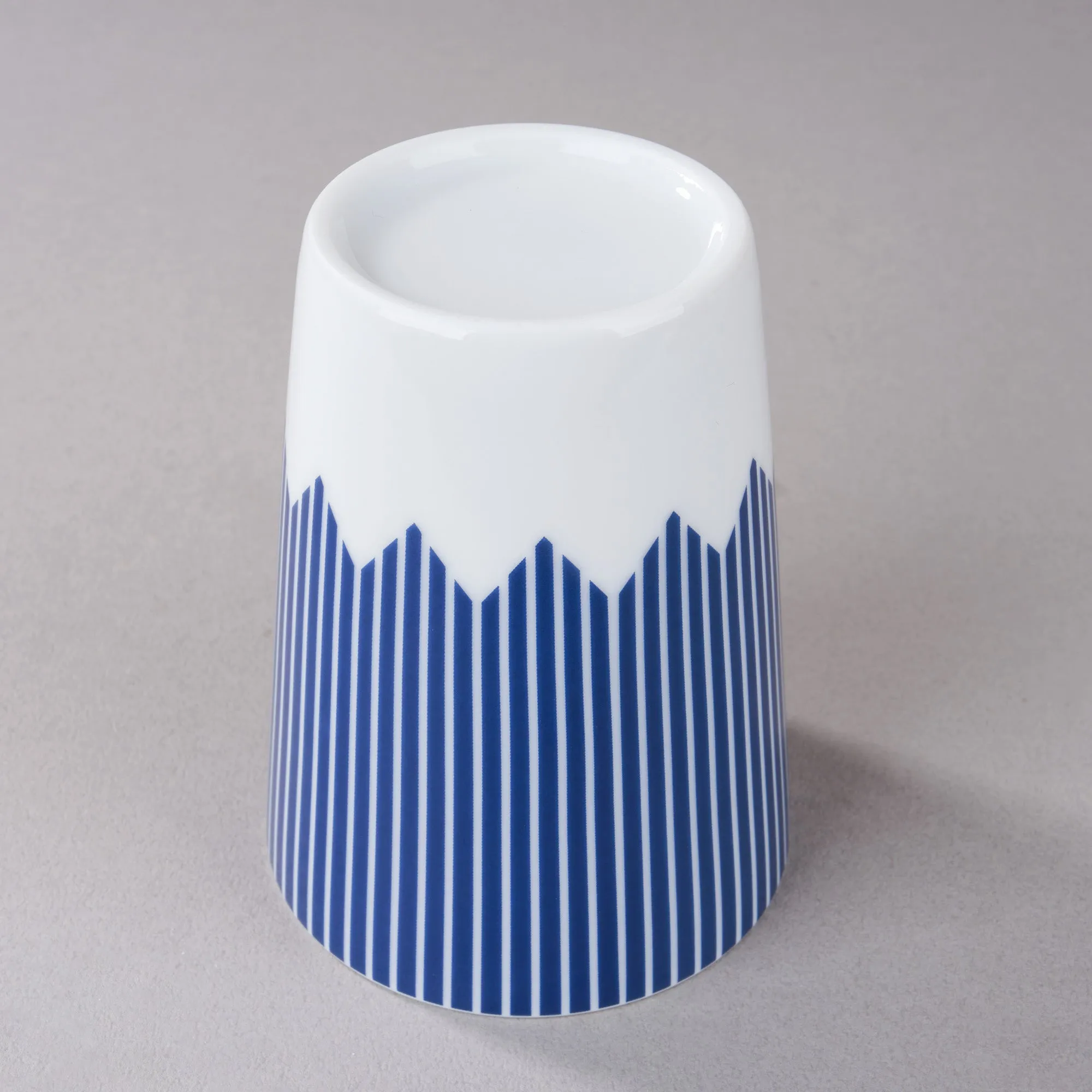 Snowy Mt. Fuji Gift Box